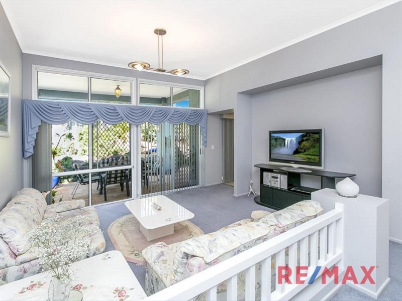 26 Cotswold Place, Wishart QLD 4122