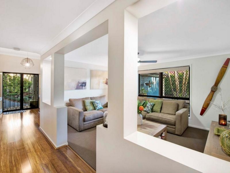 22 Balmoral Place, Forest Lake QLD 4078