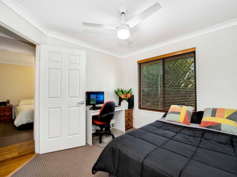 22 Balmoral Place, Forest Lake QLD 4078