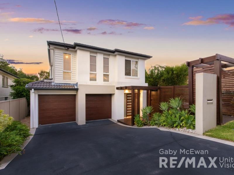 10 Megalong Street, Holland Park West QLD 4121