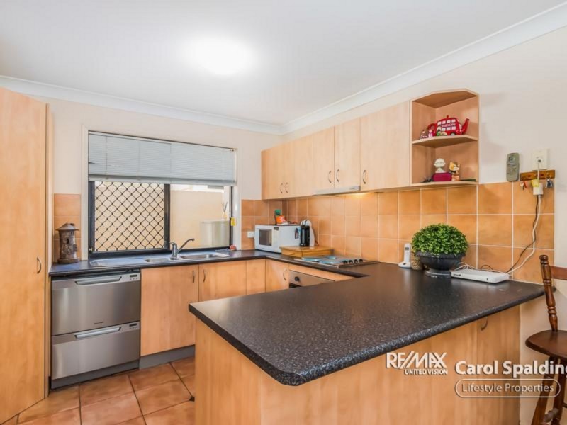 24 Charlotte Street, Carina QLD 4152
