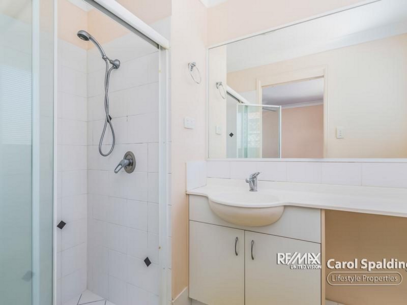 24 Charlotte Street, Carina QLD 4152