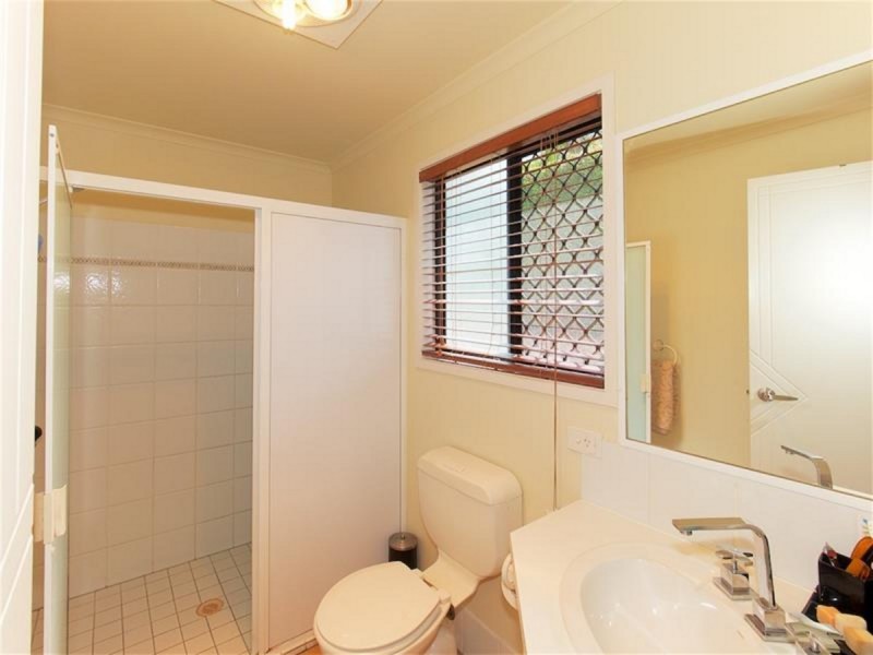 15 Tamarind Place, Stretton QLD 4116