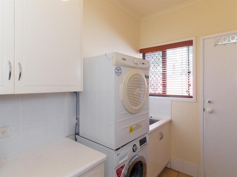 15 Tamarind Place, Stretton QLD 4116