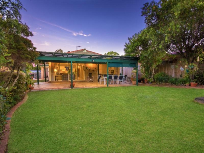 23 Mitchell Place, Belmont QLD 4153