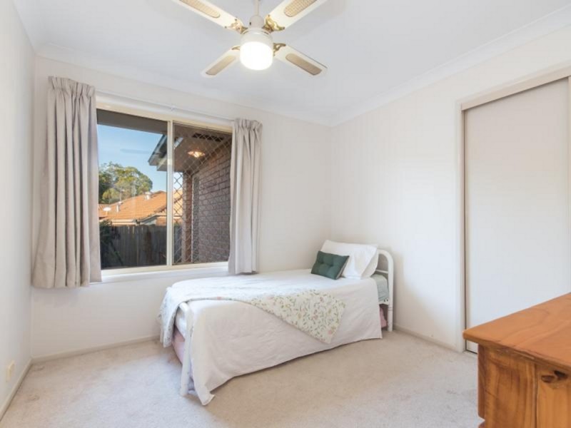 23 Mitchell Place, Belmont QLD 4153