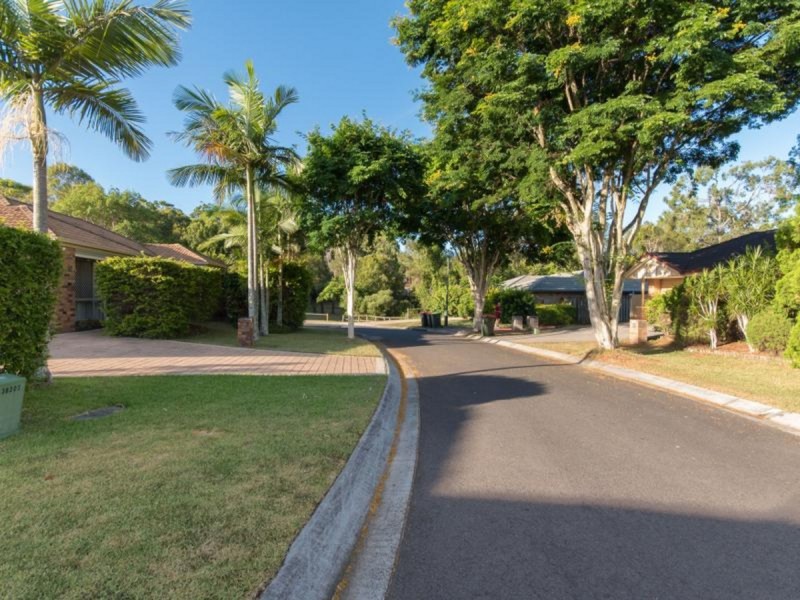 23 Mitchell Place, Belmont QLD 4153