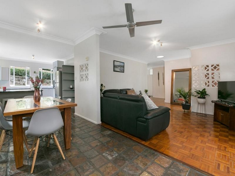 4 Gilwell Street, Carina QLD 4152