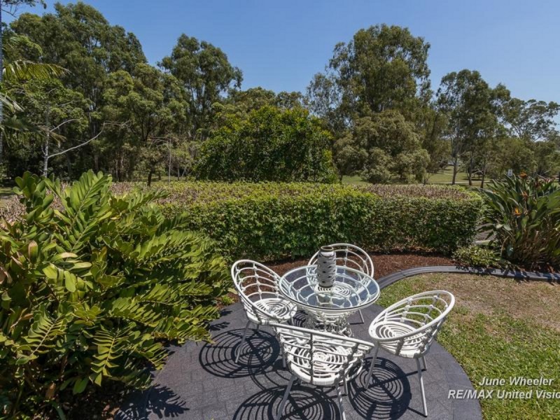 12 Turubul Crescent, Carindale QLD 4152