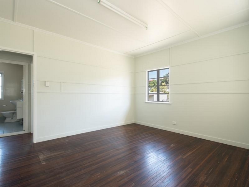 18 Rea Street, Carina Heights QLD 4152