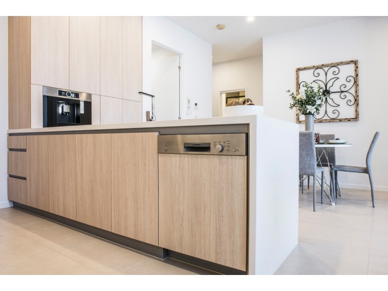 6-8 Zillah Street, Greenslopes QLD 4120