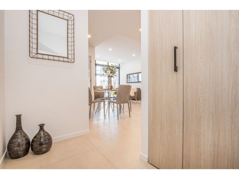 6-8 Zillah Street, Greenslopes QLD 4120