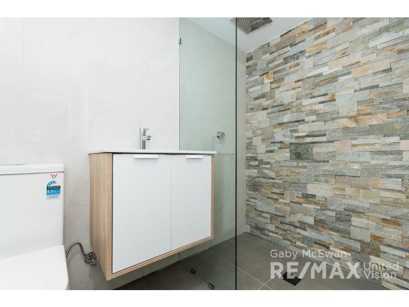 43 Gray Street, Carina QLD 4152