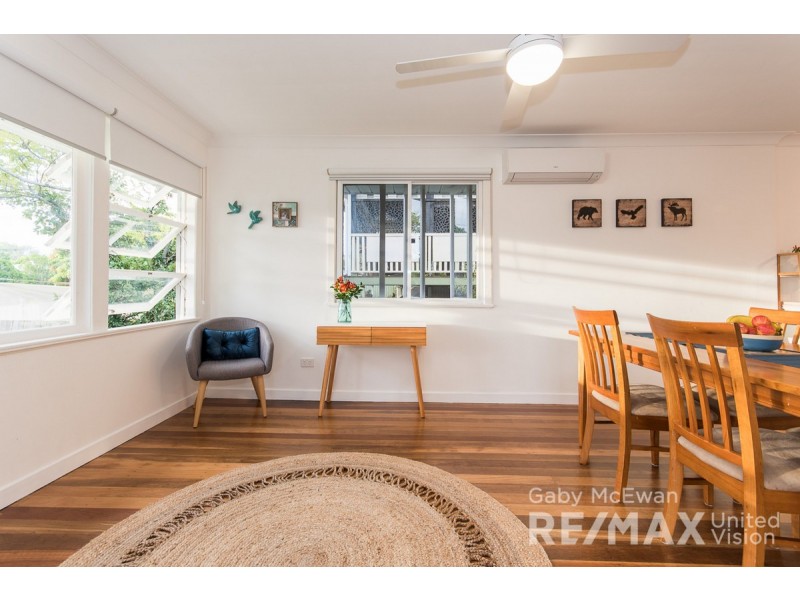10 Selkirk Street, Tingalpa QLD 4173