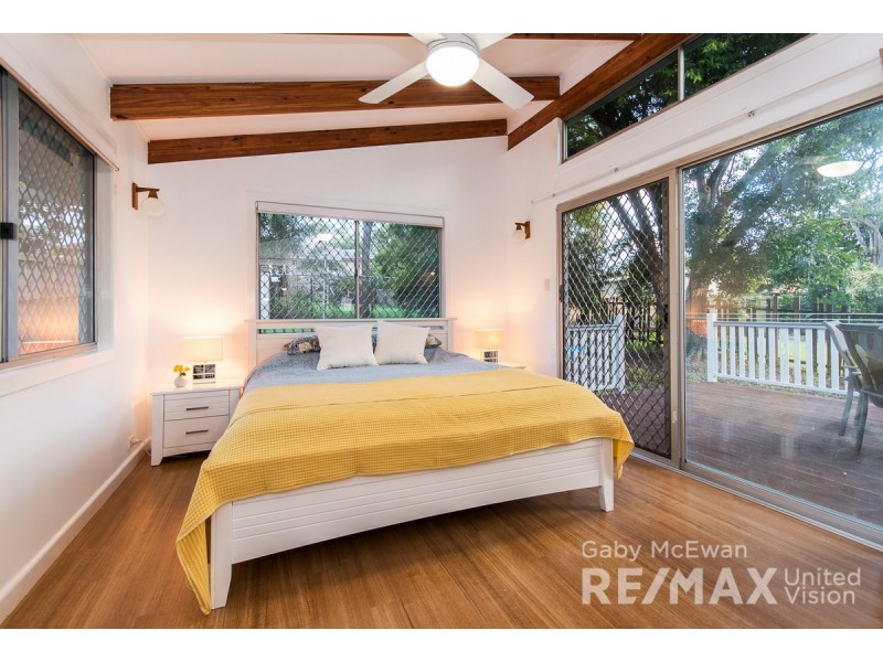 10 Selkirk Street, Tingalpa QLD 4173