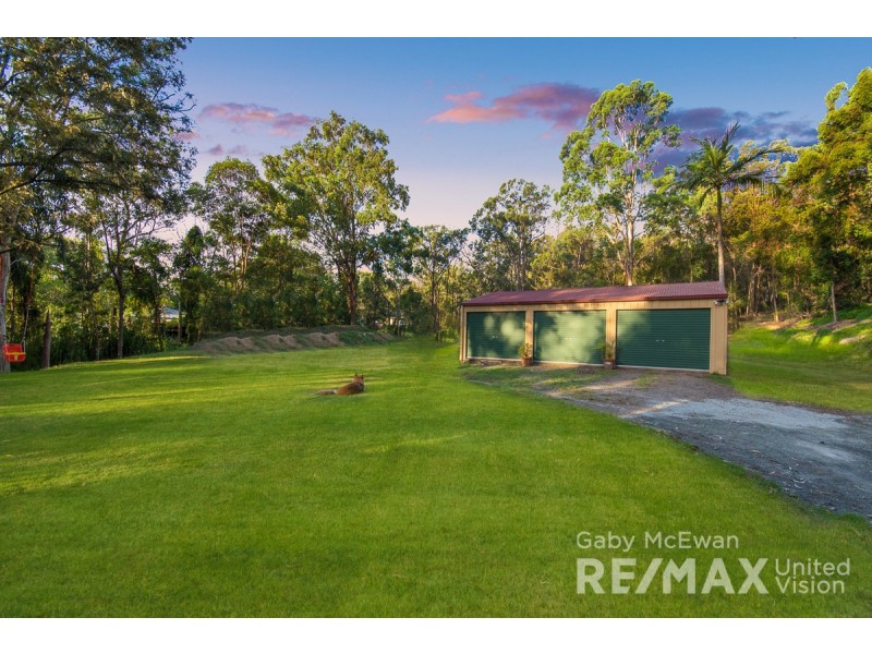62 Winston Road, Sheldon QLD 4157