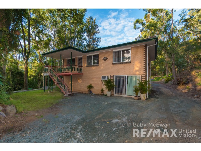 62 Winston Road, Sheldon QLD 4157