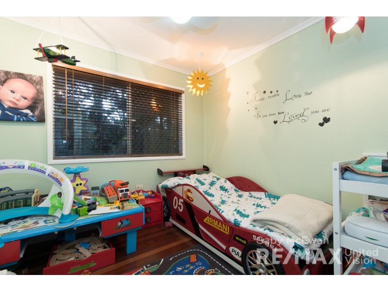 62 Winston Road, Sheldon QLD 4157