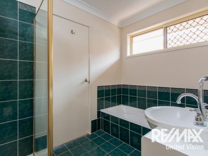 14 Autumn Close, Carina QLD 4152