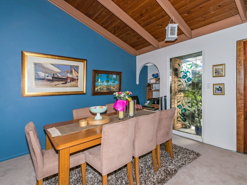 45 Frinton Street, Wishart QLD 4122