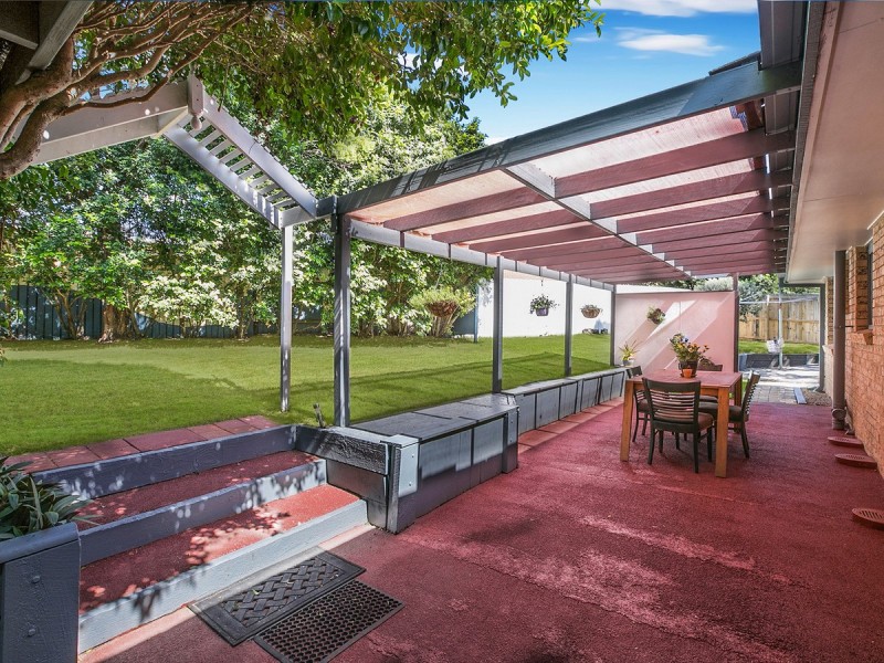 45 Frinton Street, Wishart QLD 4122