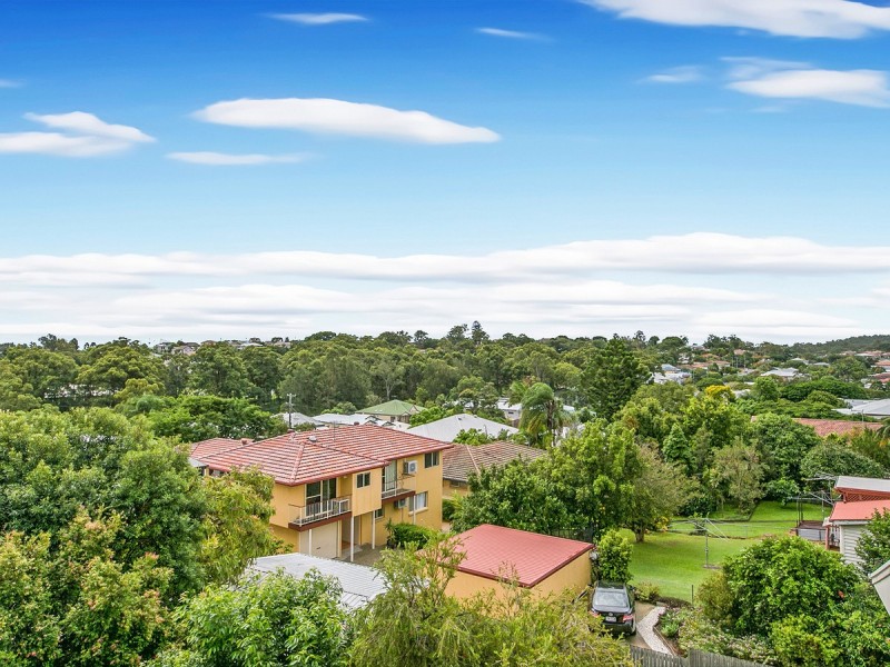 10/908 Logan Road, Holland Park West QLD 4121