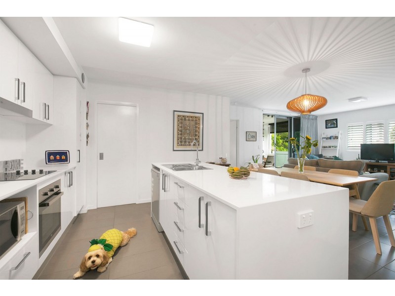 2/28 Northcliffe Street, Murarrie QLD 4172