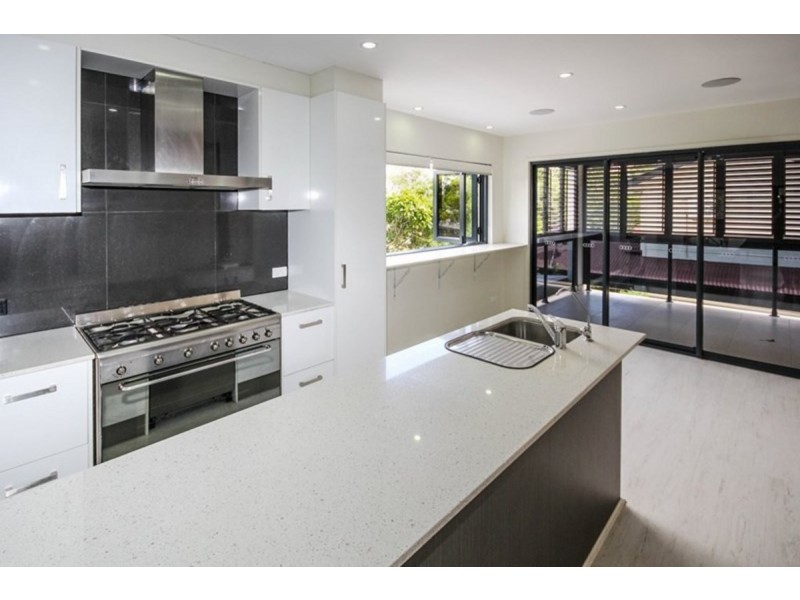 7/255 Cavendish Road, Coorparoo QLD 4151