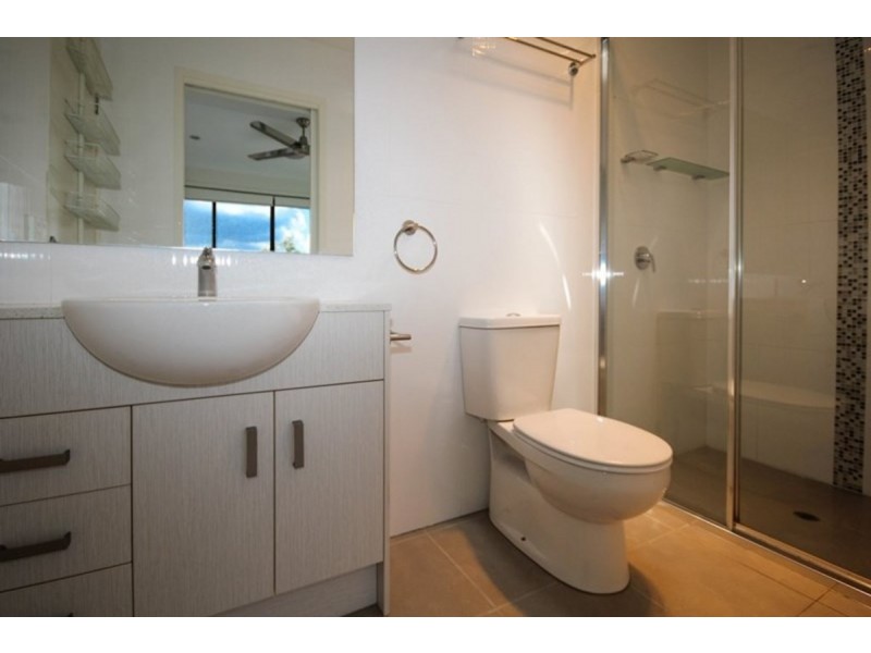 7/255 Cavendish Road, Coorparoo QLD 4151