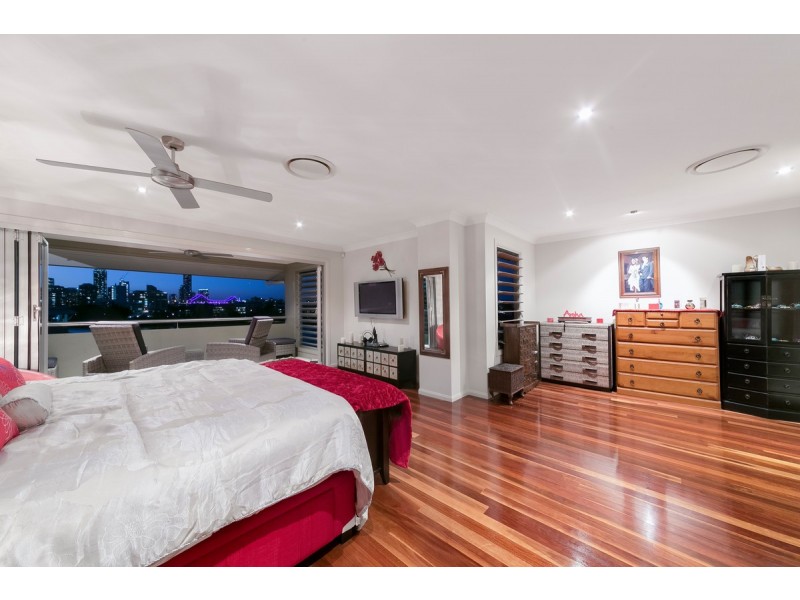 38 Laidlaw Parade, East Brisbane QLD 4169