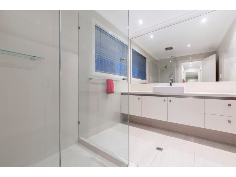 38 Laidlaw Parade, East Brisbane QLD 4169