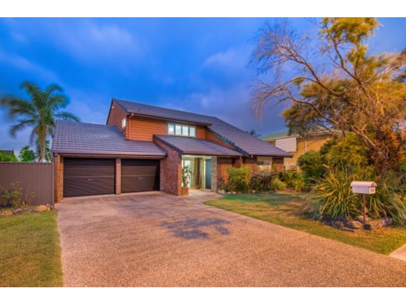 424 Winstanley Street, Carindale QLD 4152