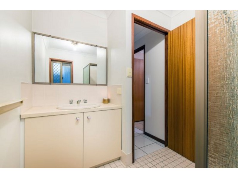 424 Winstanley Street, Carindale QLD 4152