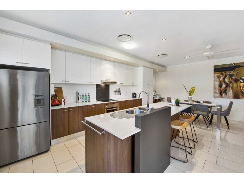 2/83 Anzac Road, Carina Heights QLD 4152