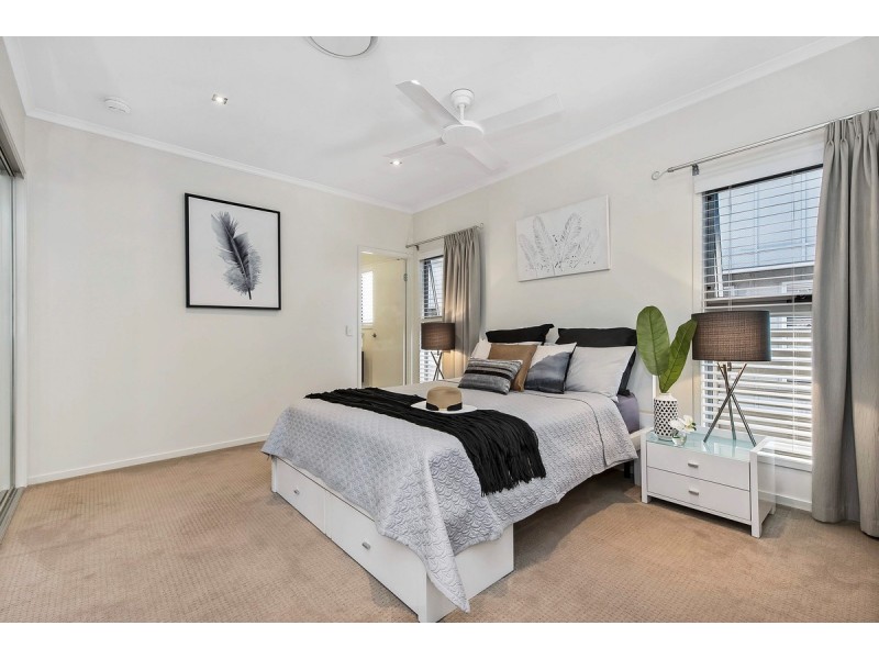 2/83 Anzac Road, Carina Heights QLD 4152