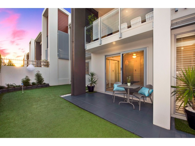 2/83 Anzac Road, Carina Heights QLD 4152