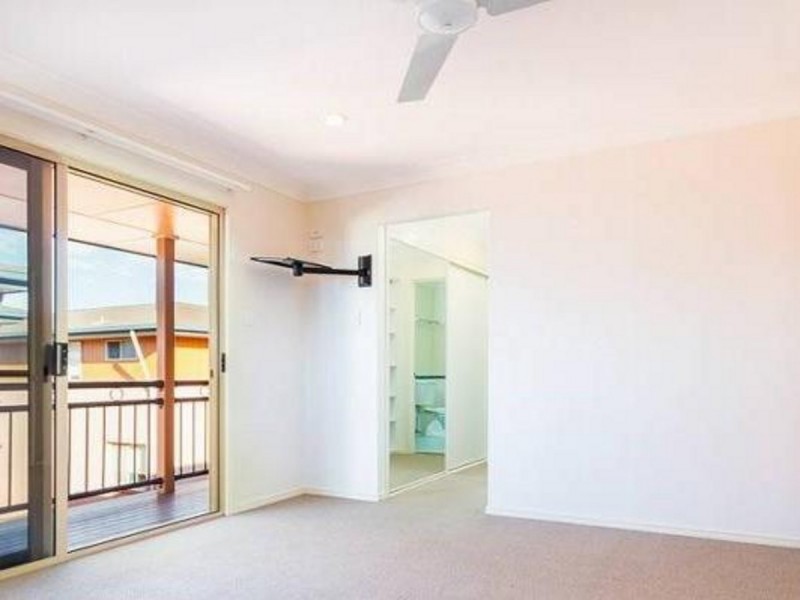 3/22 Pembroke Street, Carina QLD 4152
