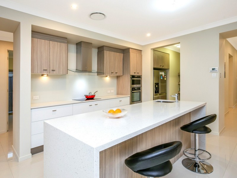 81 Cooper Crescent, Rochedale QLD 4123