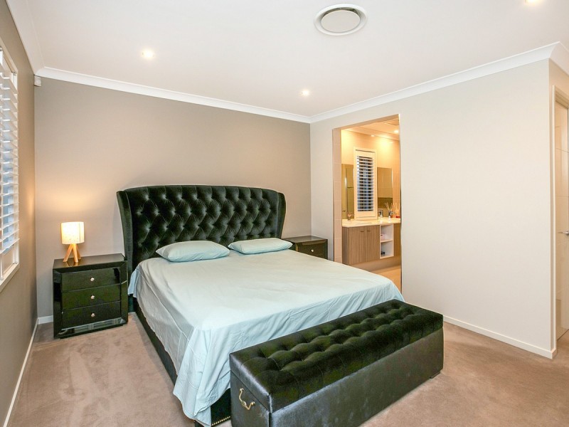 81 Cooper Crescent, Rochedale QLD 4123