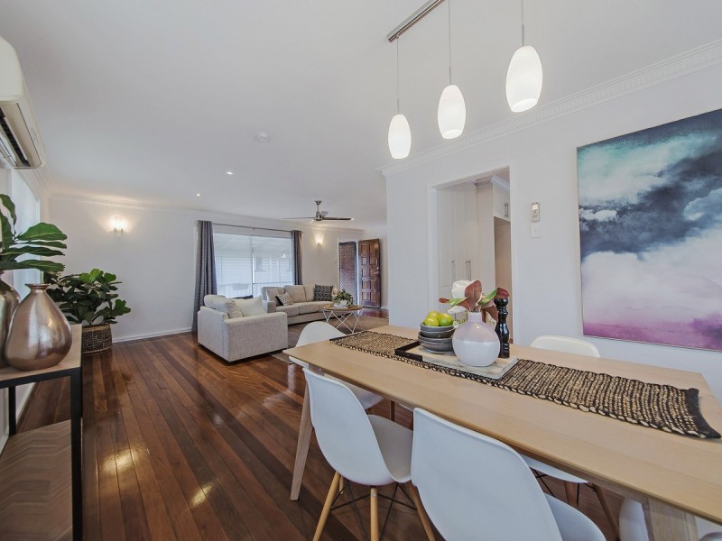 42 Tarana Street, Camp Hill QLD 4152