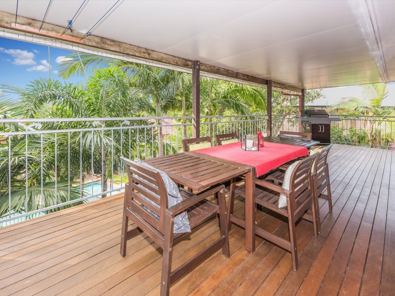 10 Brochet Street, Mansfield QLD 4122