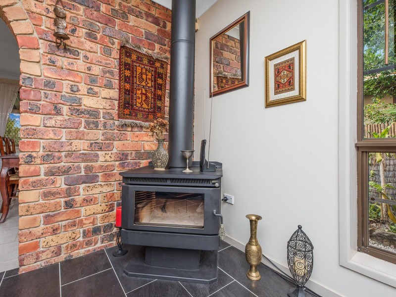 10 Brochet Street, Mansfield QLD 4122