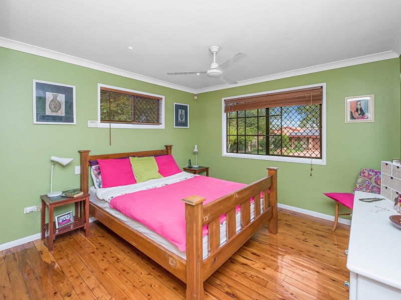 10 Brochet Street, Mansfield QLD 4122