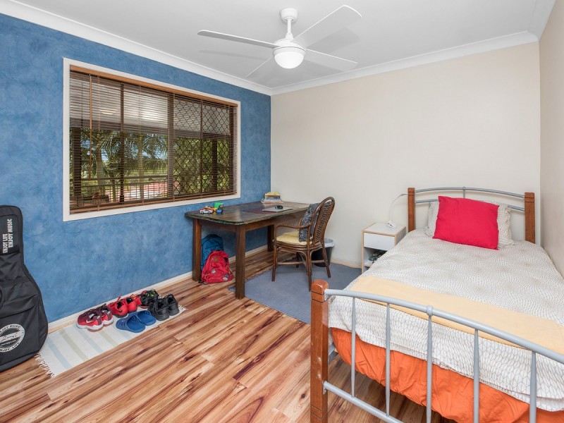 10 Brochet Street, Mansfield QLD 4122