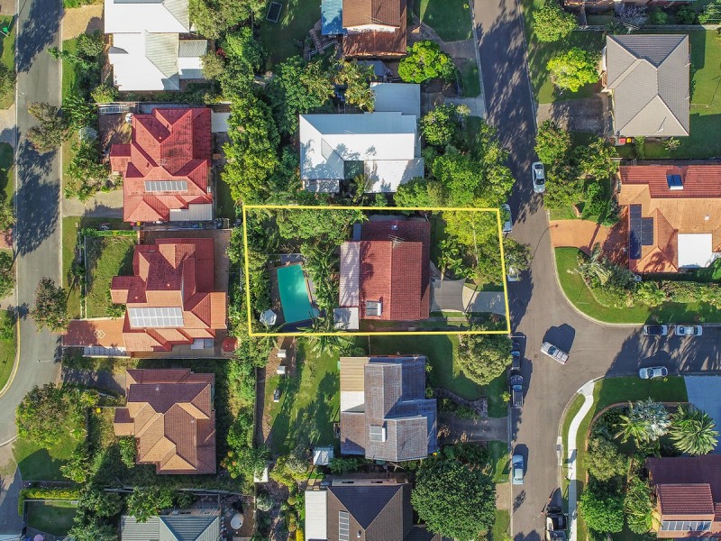 10 Brochet Street, Mansfield QLD 4122