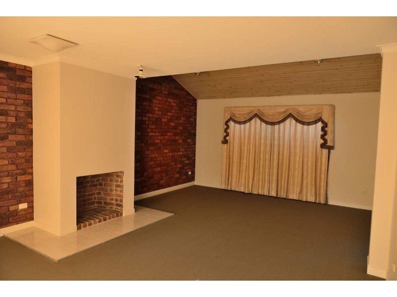 44 Bridgnorth Street, Carindale QLD 4152