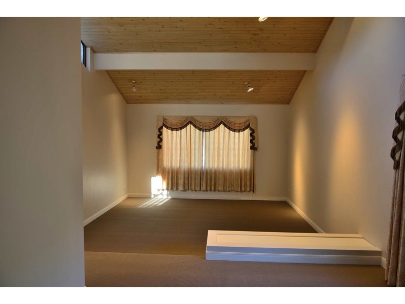 44 Bridgnorth Street, Carindale QLD 4152