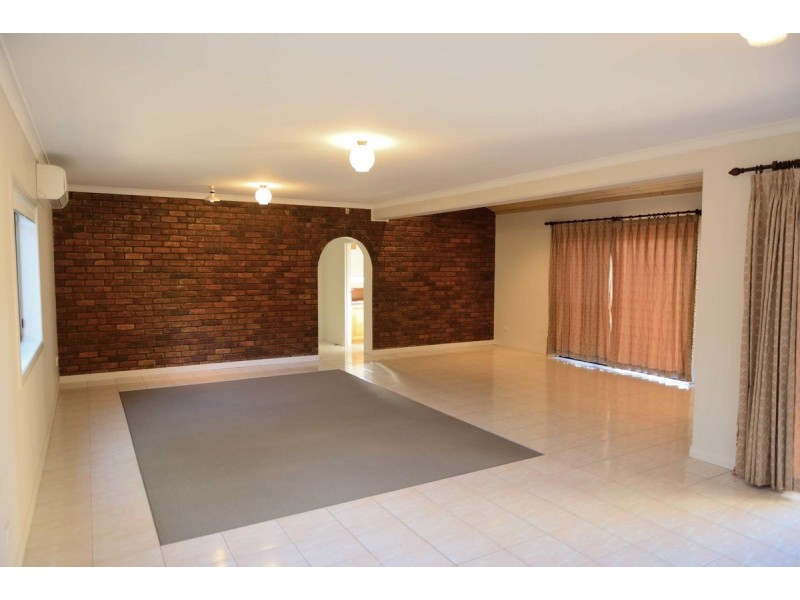 44 Bridgnorth Street, Carindale QLD 4152