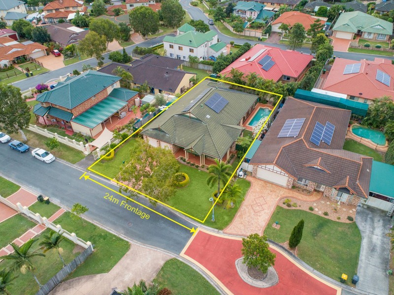 16 Coventry Place, Wishart QLD 4122