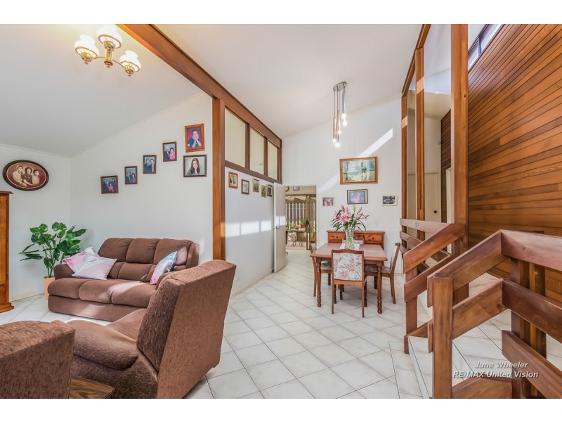 29 Donnington Street, Carindale QLD 4152